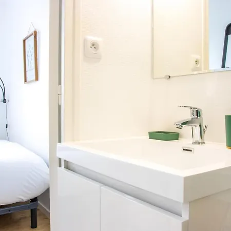 Apartment La - Grand Appart T2 Refait A Neuf Dans Le Centre Historique *